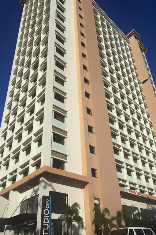 Titan Condo At Studio City Tower 1 Alabang มะนิลา ภายนอก รูปภาพ